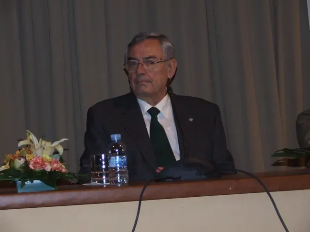 Francisco J. Rubia 3
