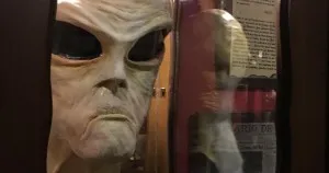 casa-terror-cadiz-exposicion-U30779384228qKC--1200x630@abc